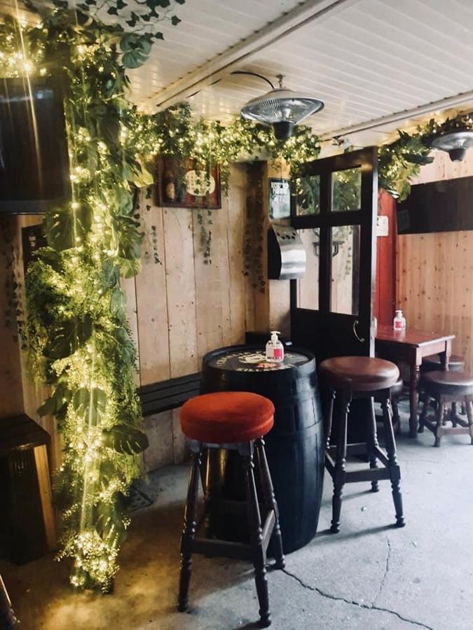 Charlie Foleys Acomodação com café da manhã Killarney Exterior foto