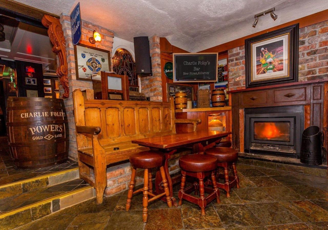 Charlie Foleys Acomodação com café da manhã Killarney Exterior foto