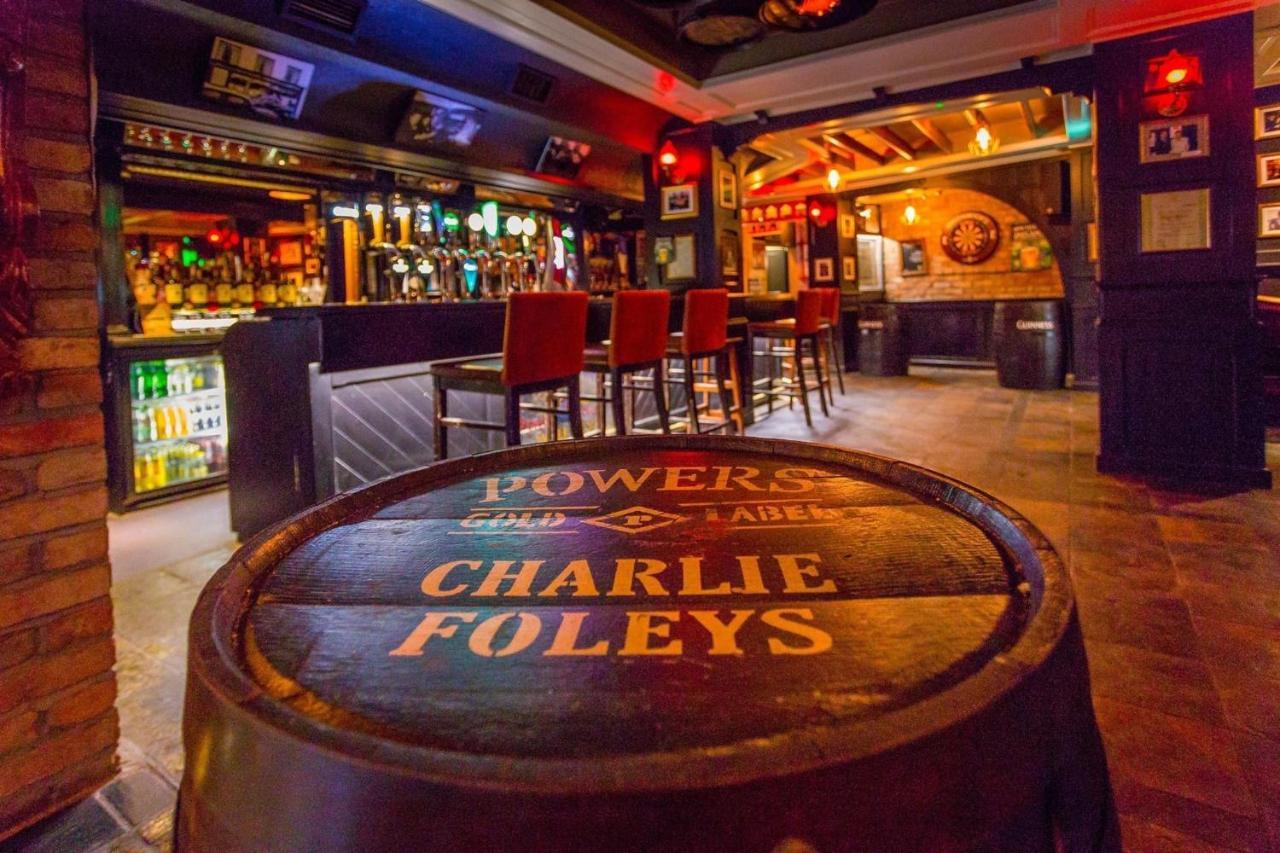 Charlie Foleys Acomodação com café da manhã Killarney Exterior foto